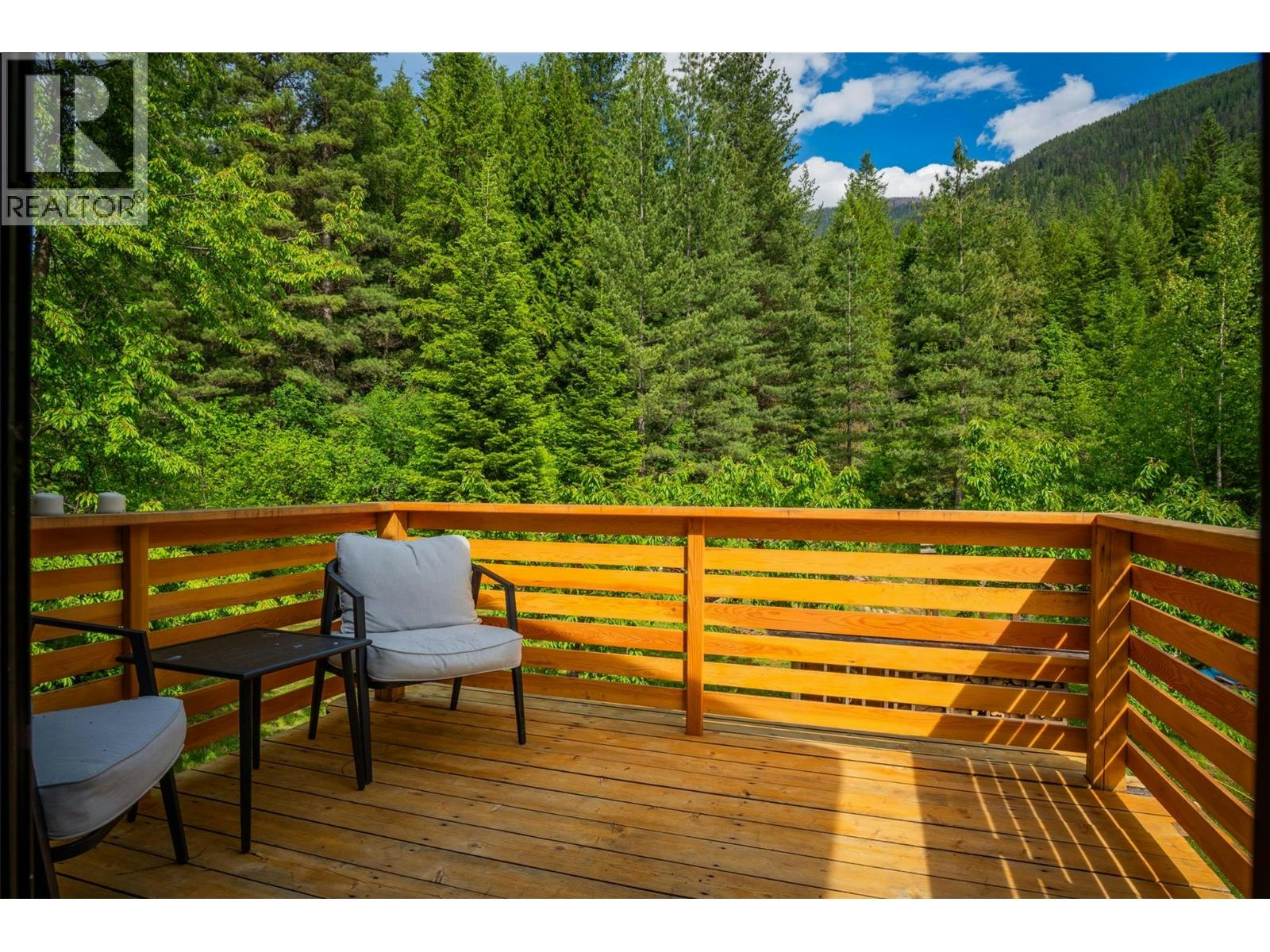 7010 Perrys Cemetery Road, Winlaw, BC, V0G 2J0 - 7