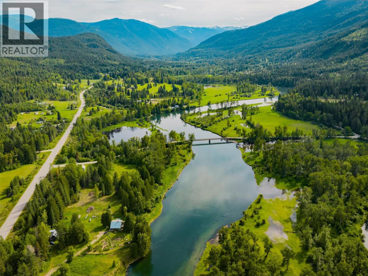 7010 Perrys Cemetery Road, Winlaw, BC, V0G 2J0 - 42