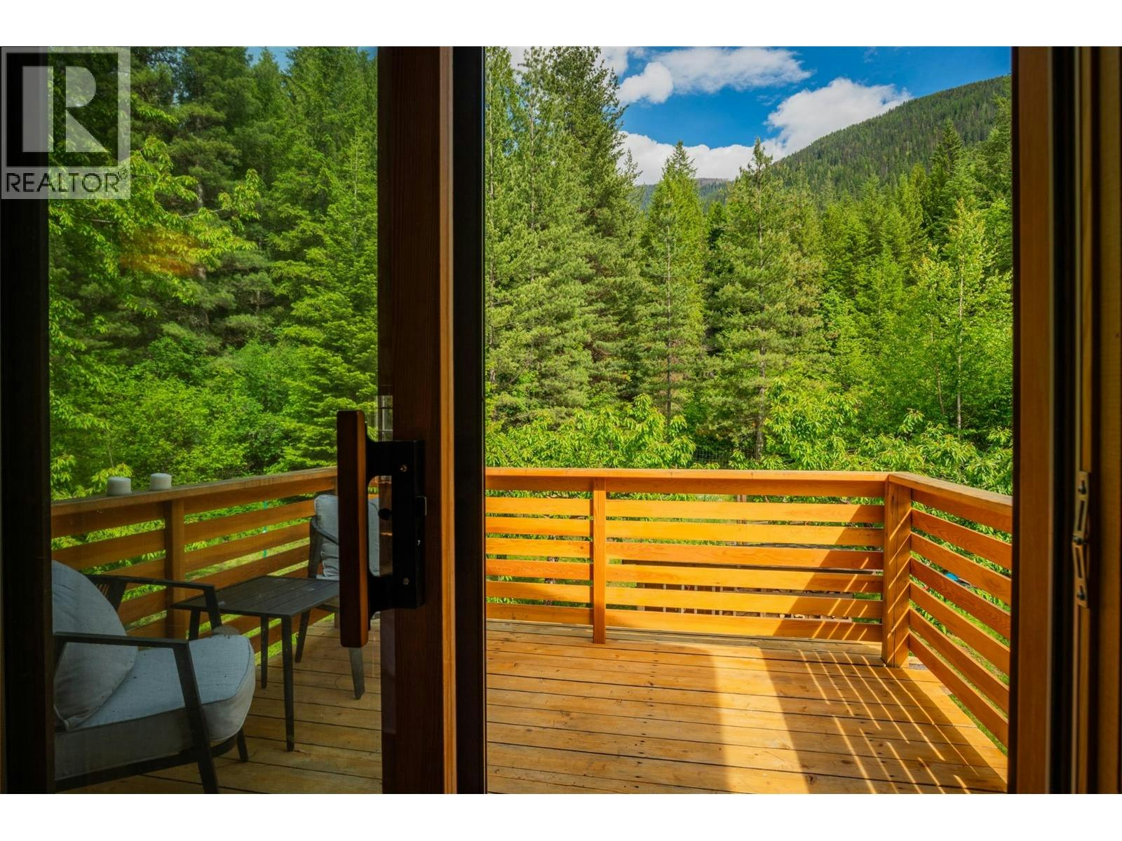 7010 Perrys Cemetery Road, Winlaw, BC, V0G 2J0 - 30