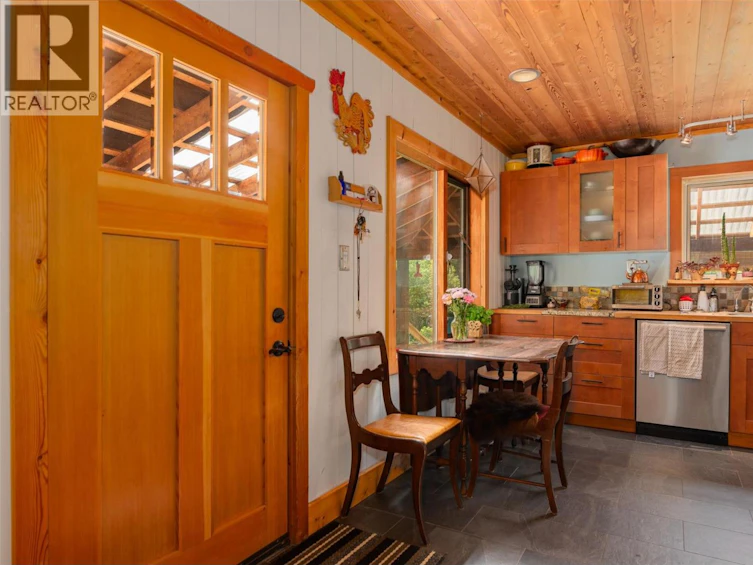 7010 Perrys Cemetery Road, Winlaw, BC, V0G 2J0 - 15