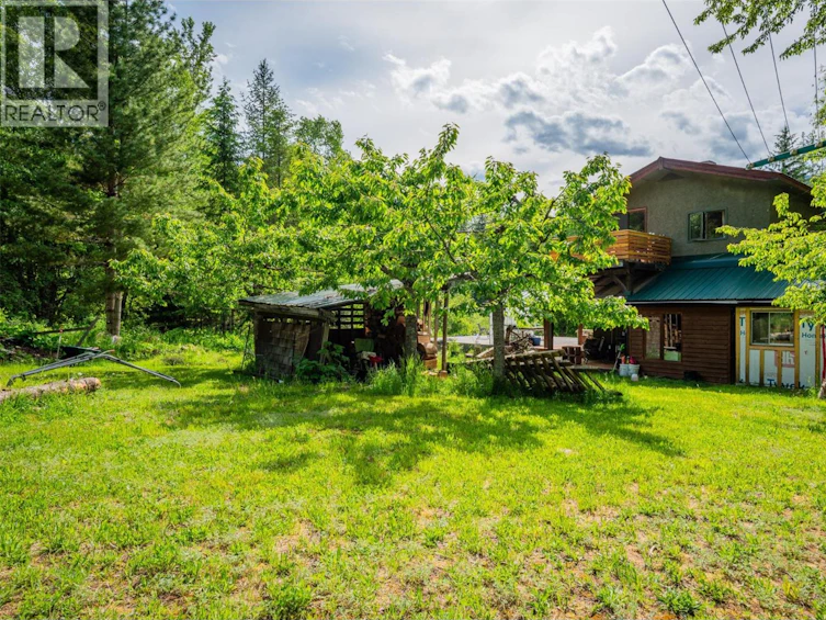 7010 Perrys Cemetery Road, Winlaw, BC, V0G 2J0 - 3