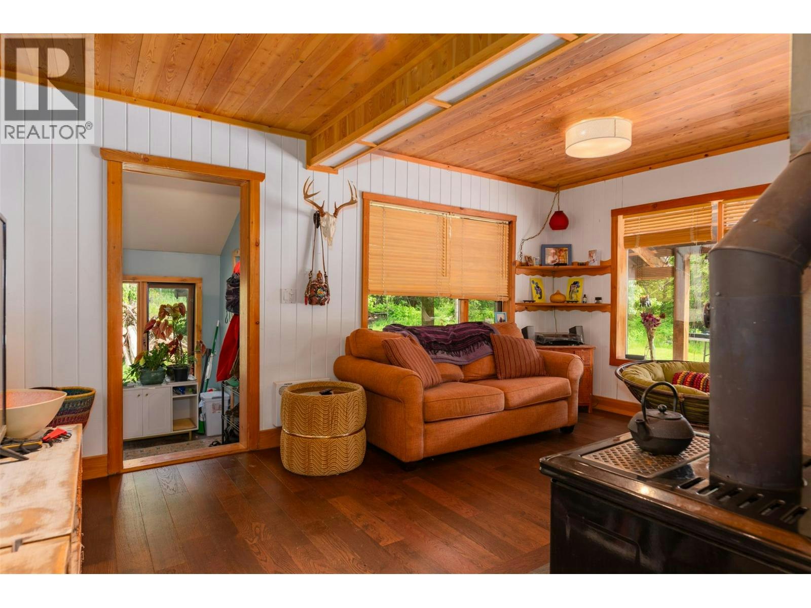 7010 Perrys Cemetery Road, Winlaw, BC, V0G 2J0 - 18