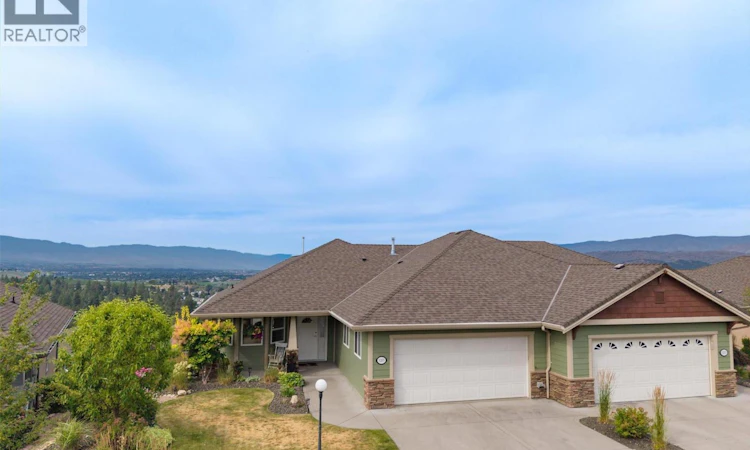 5205 Sandhills Drive