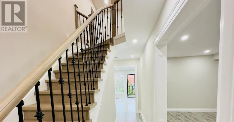 24 Sullivan Drive, Ajax, ON, L1T 3L3 - 12