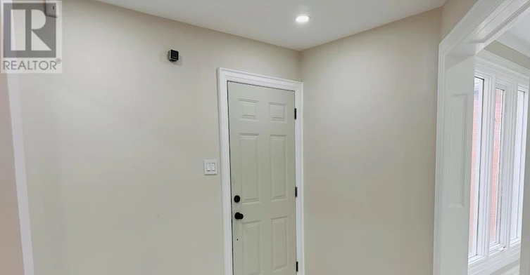 24 Sullivan Drive, Ajax, ON, L1T 3L3 - 6