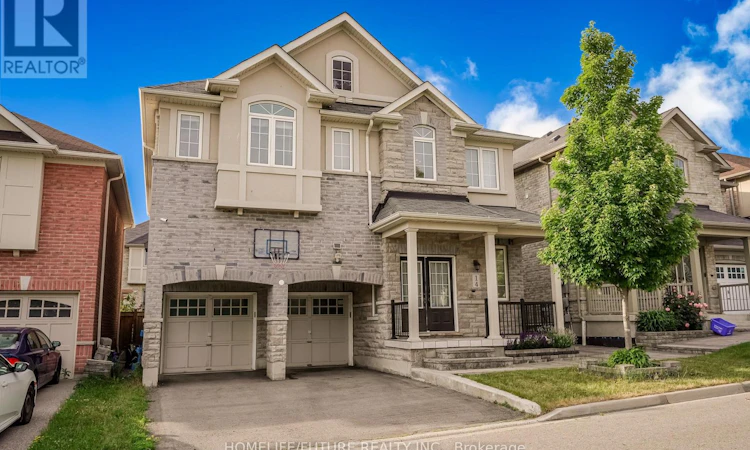 14 Mosely Crescent