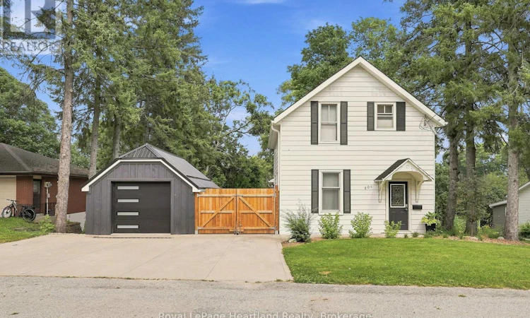 504 Maple Street