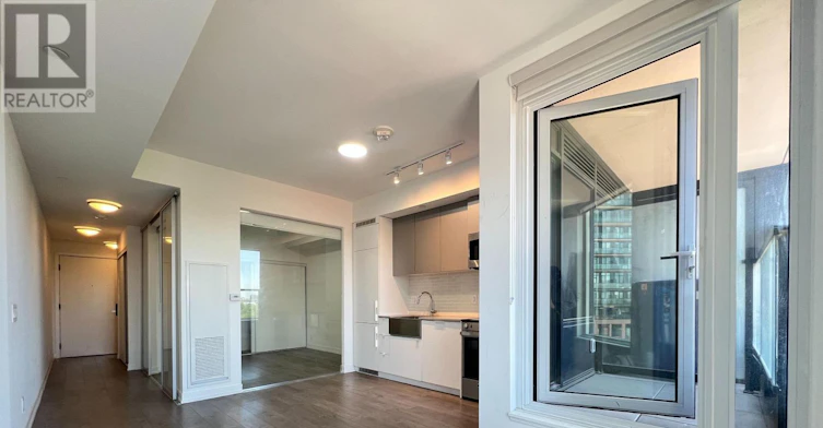 619-270 Dufferin Street, Toronto, ON, M6K 0H8 - 3
