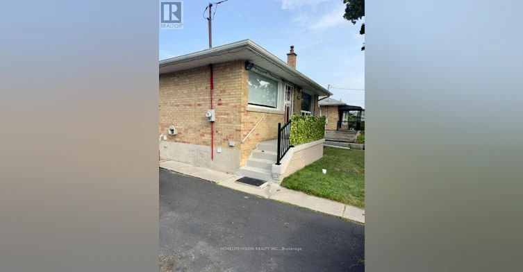 1509 Pharmacy Avenue, Toronto, ON, M1R 2J7 - 3