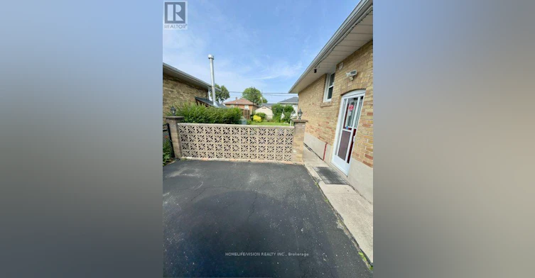 1509 Pharmacy Avenue, Toronto, ON, M1R 2J7 - 22