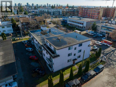 5111 Imperial Street - 4
