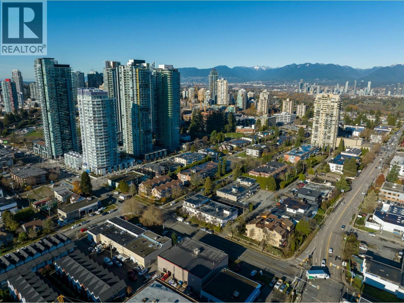 5111 Imperial Street, Burnaby, BC, V5J 1E3 - 10