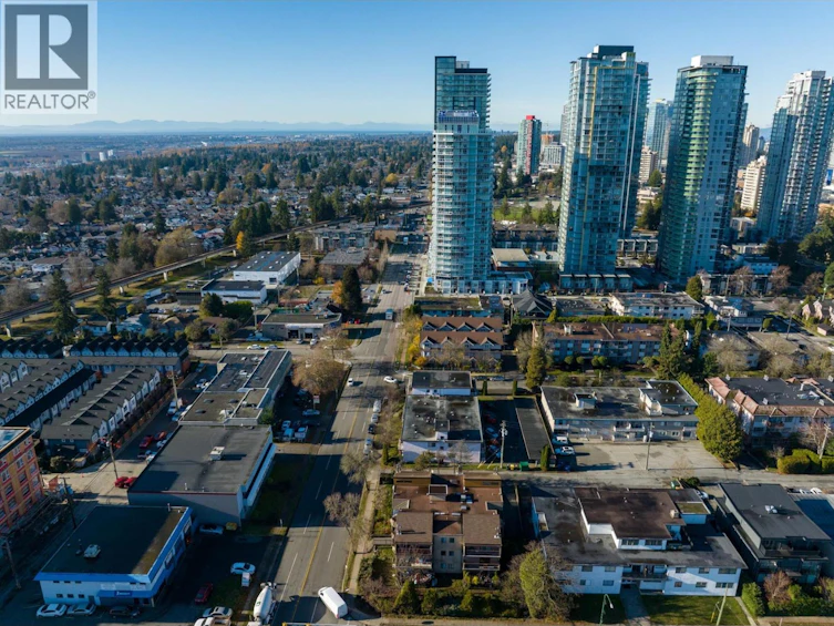 5111 Imperial Street, Burnaby, BC, V5J 1E3 - 9