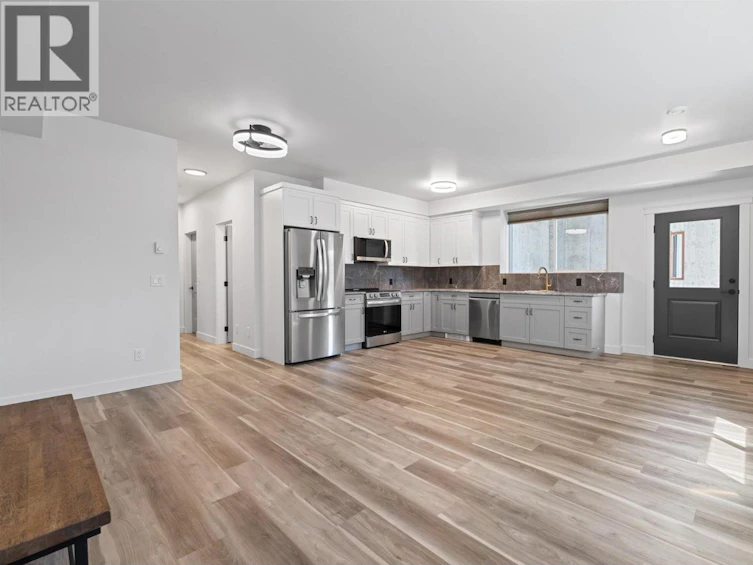 712 Lake Court, West Kelowna, BC, V1Z 0A3 - 34