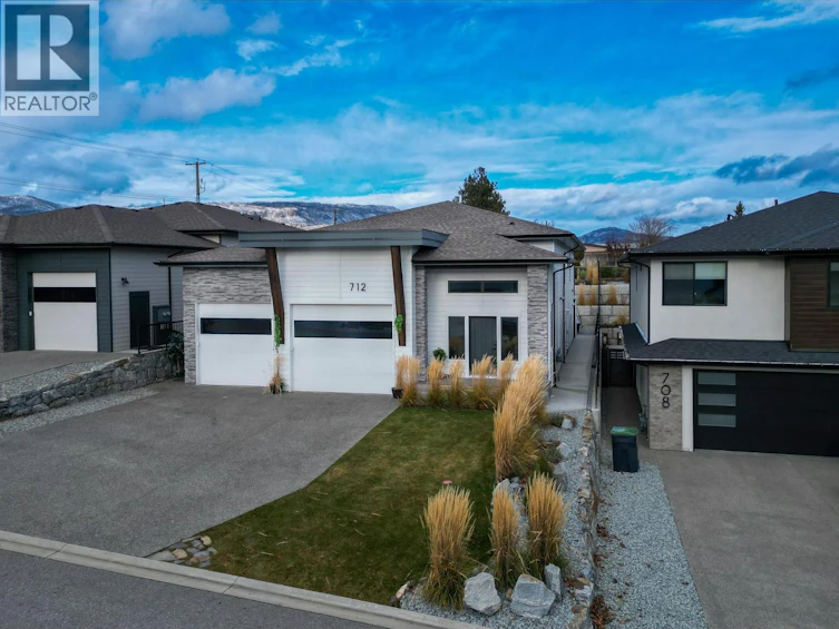 712 Lake Court, West Kelowna, BC, V1Z 0A3 - 42