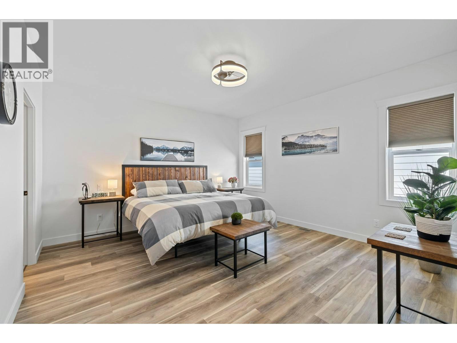 712 Lake Court, West Kelowna, BC, V1Z 0A3 - 12