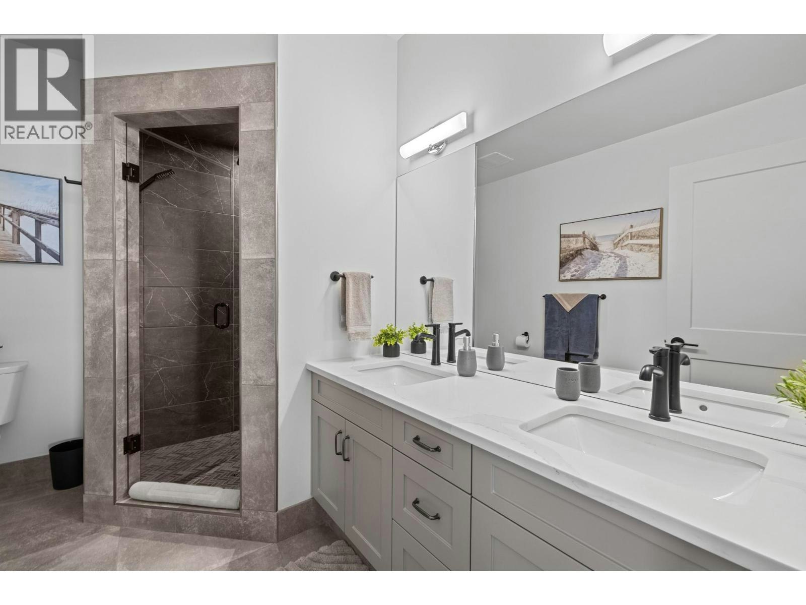 712 Lake Court, West Kelowna, BC, V1Z 0A3 - 15