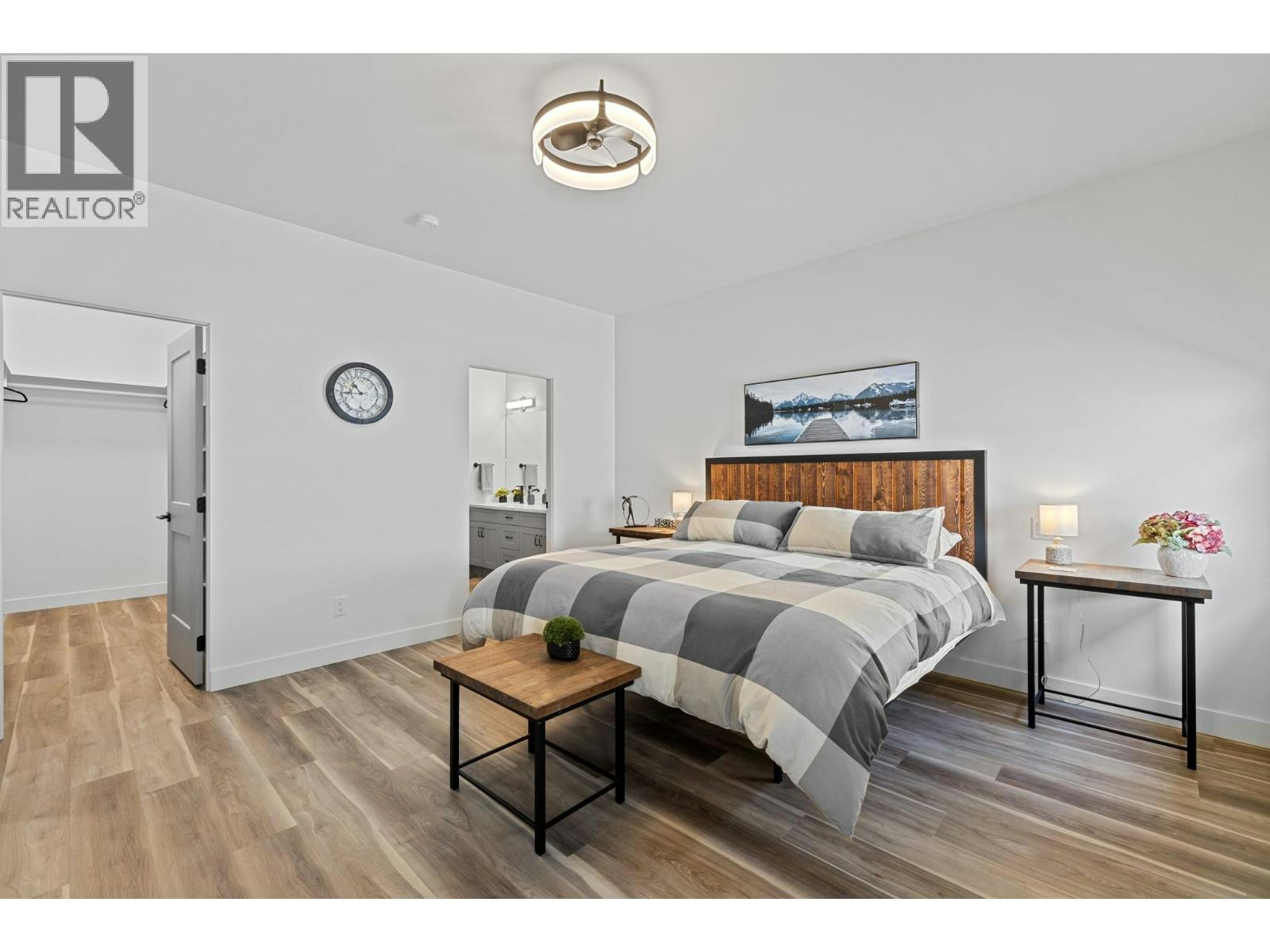 712 Lake Court, West Kelowna, BC, V1Z 0A3 - 13