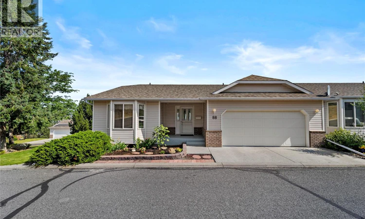 88-2022 Pacific Way