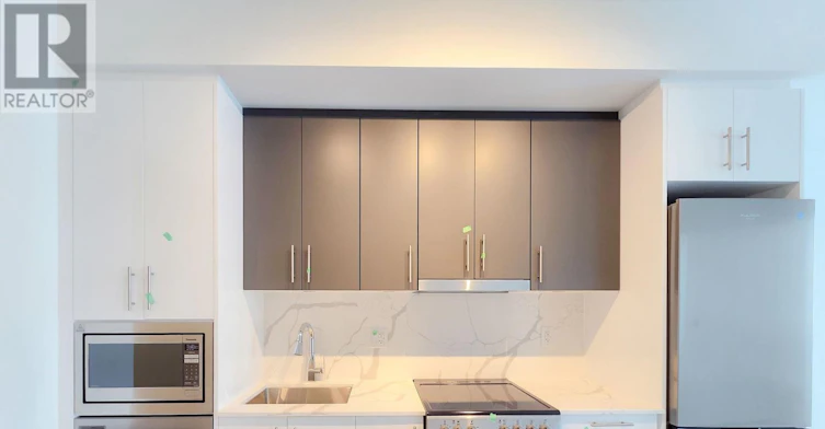 9763 Markham Road, Markham, ON, L6E 0W4 - 3