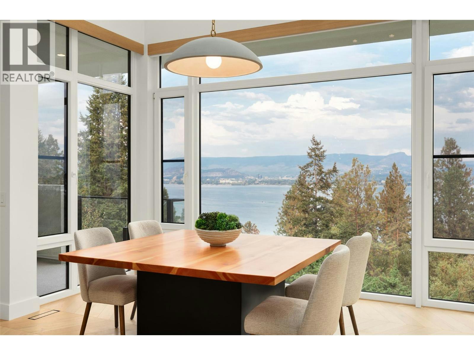 2843 Lakeridge Road, West Kelowna, BC, V1Z 1Y1 - 20