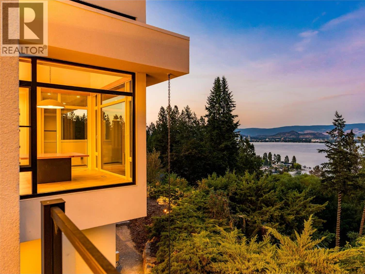 2843 Lakeridge Road, West Kelowna, BC, V1Z 1Y1 - 73