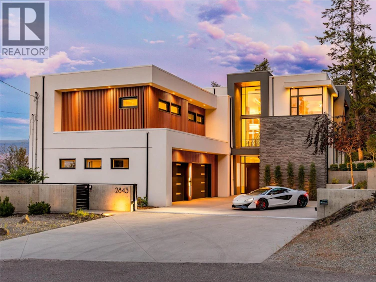 2843 Lakeridge Road, West Kelowna, BC, V1Z 1Y1