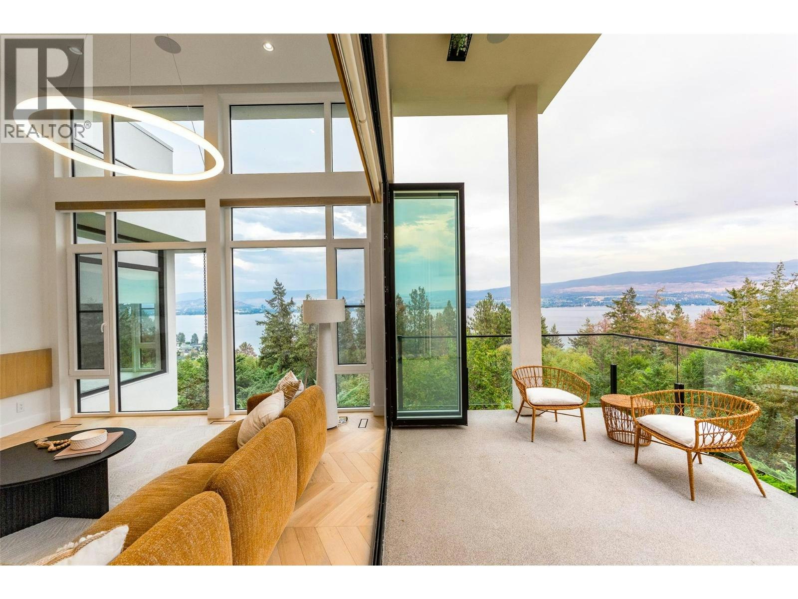 2843 Lakeridge Road, West Kelowna, BC, V1Z 1Y1 - 26