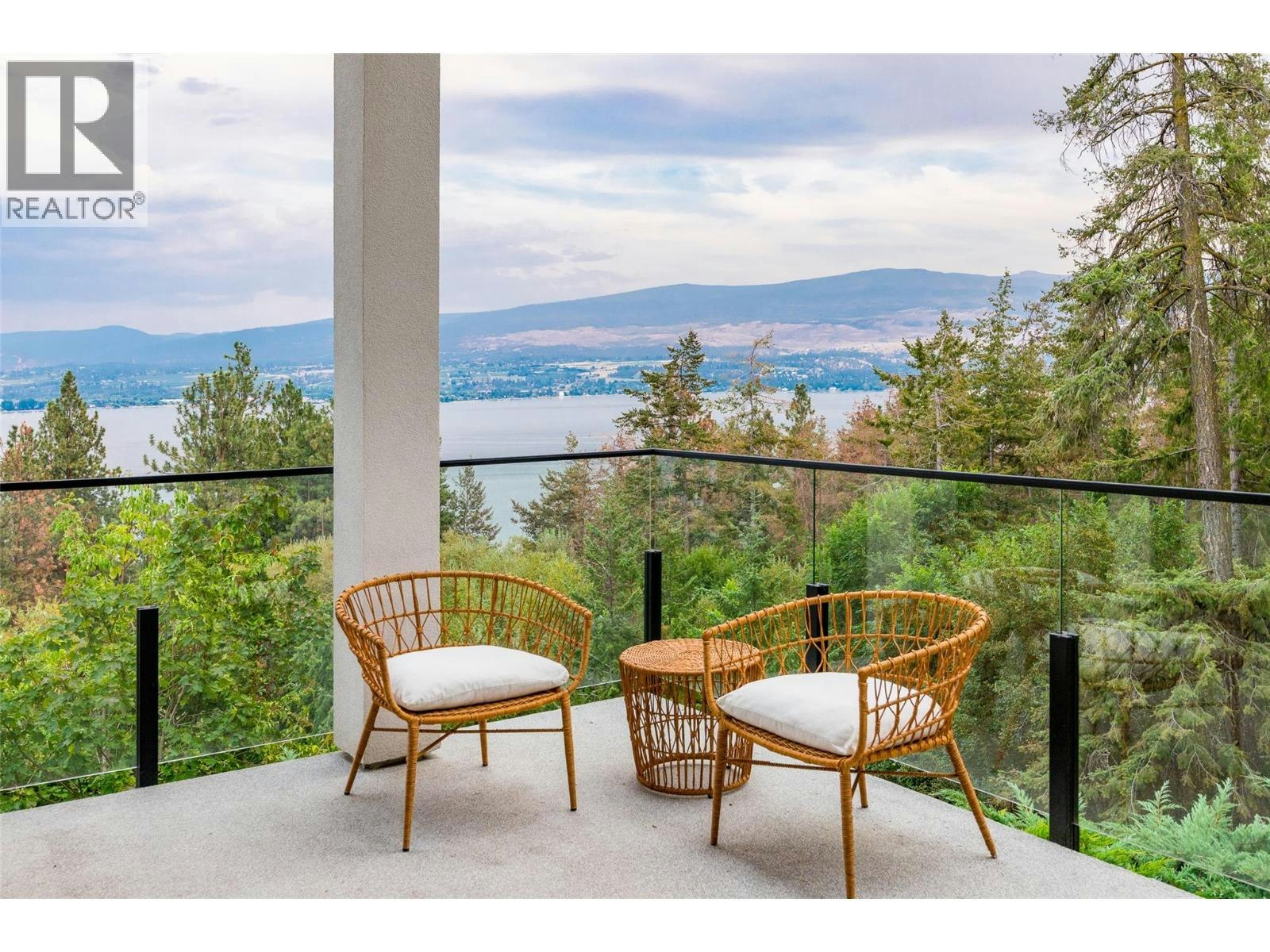 2843 Lakeridge Road, West Kelowna, BC, V1Z 1Y1 - 28