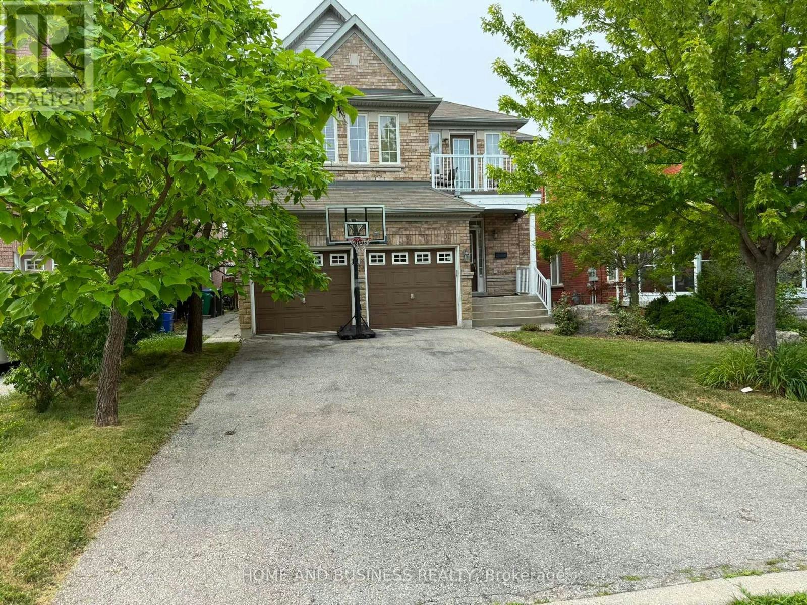 3285 Paul Henderson Drive, Mississauga, ON, L5M 0H5 - 2