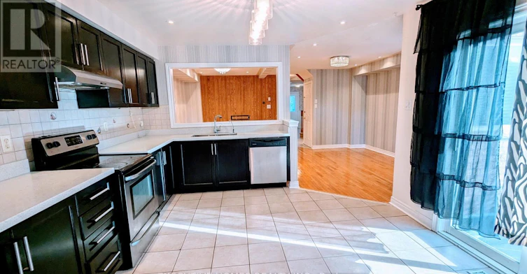3883 Manatee Way (Main Way, Mississauga, ON, L5M 6P7 - 11