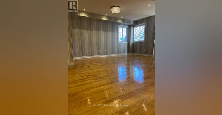 3883 Manatee Way (Main Way, Mississauga, ON, L5M 6P7 - 5