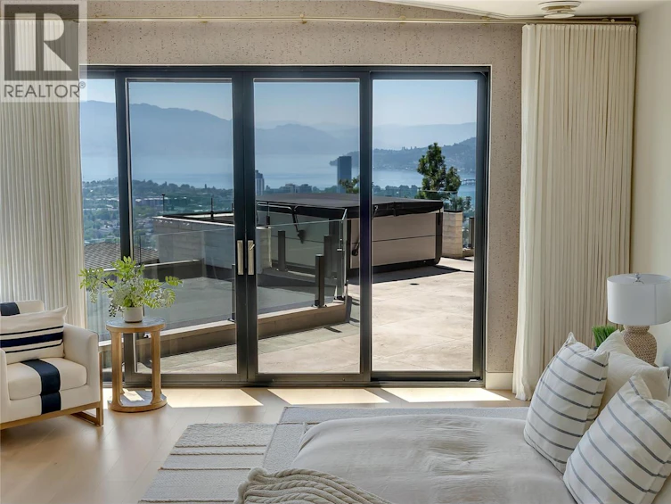 732 Highpointe Place, Kelowna, BC, V1V 2Y3 - 49