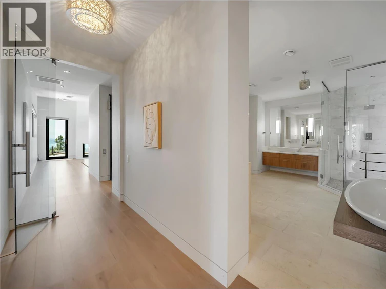 732 Highpointe Place, Kelowna, BC, V1V 2Y3 - 44