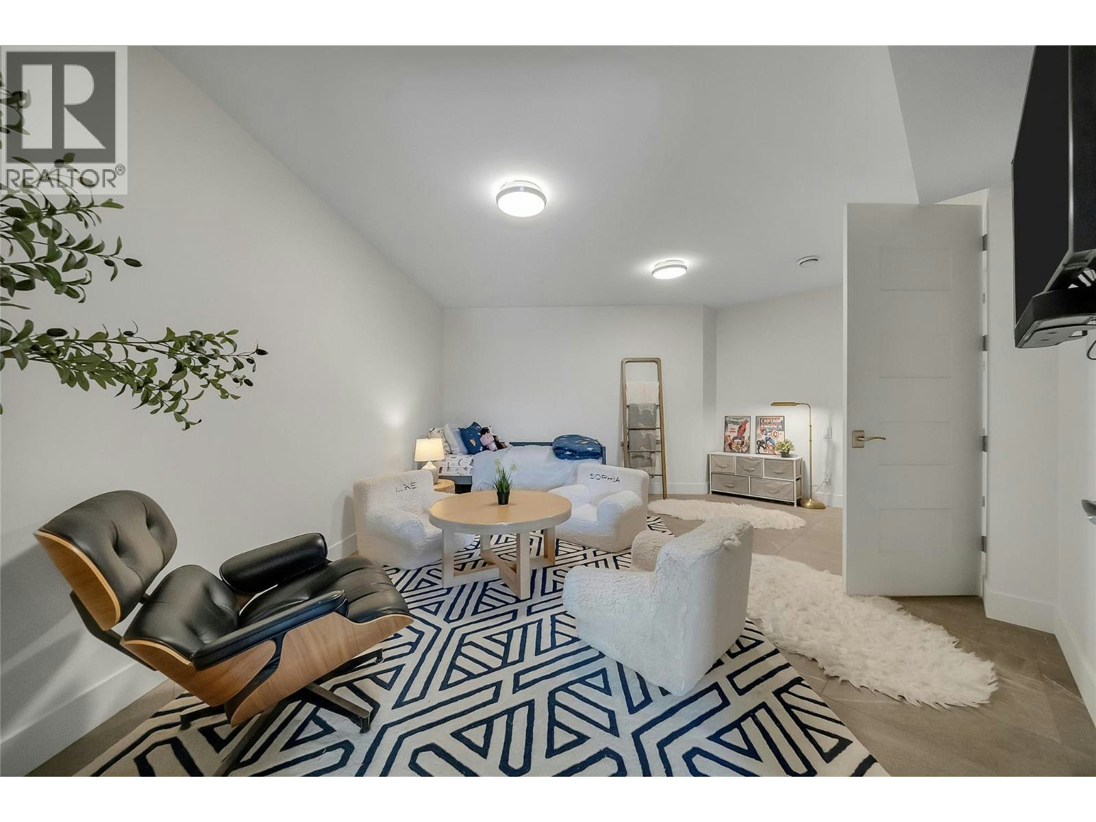 732 Highpointe Place, Kelowna, BC, V1V 2Y3 - 62