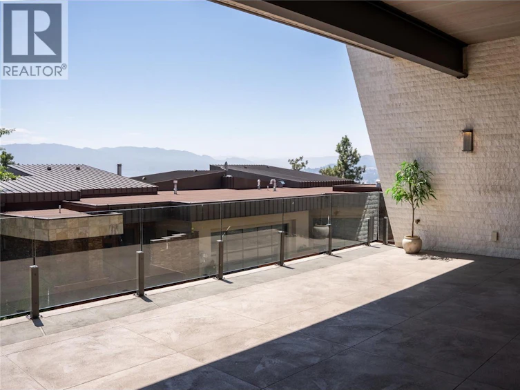 732 Highpointe Place, Kelowna, BC, V1V 2Y3 - 83