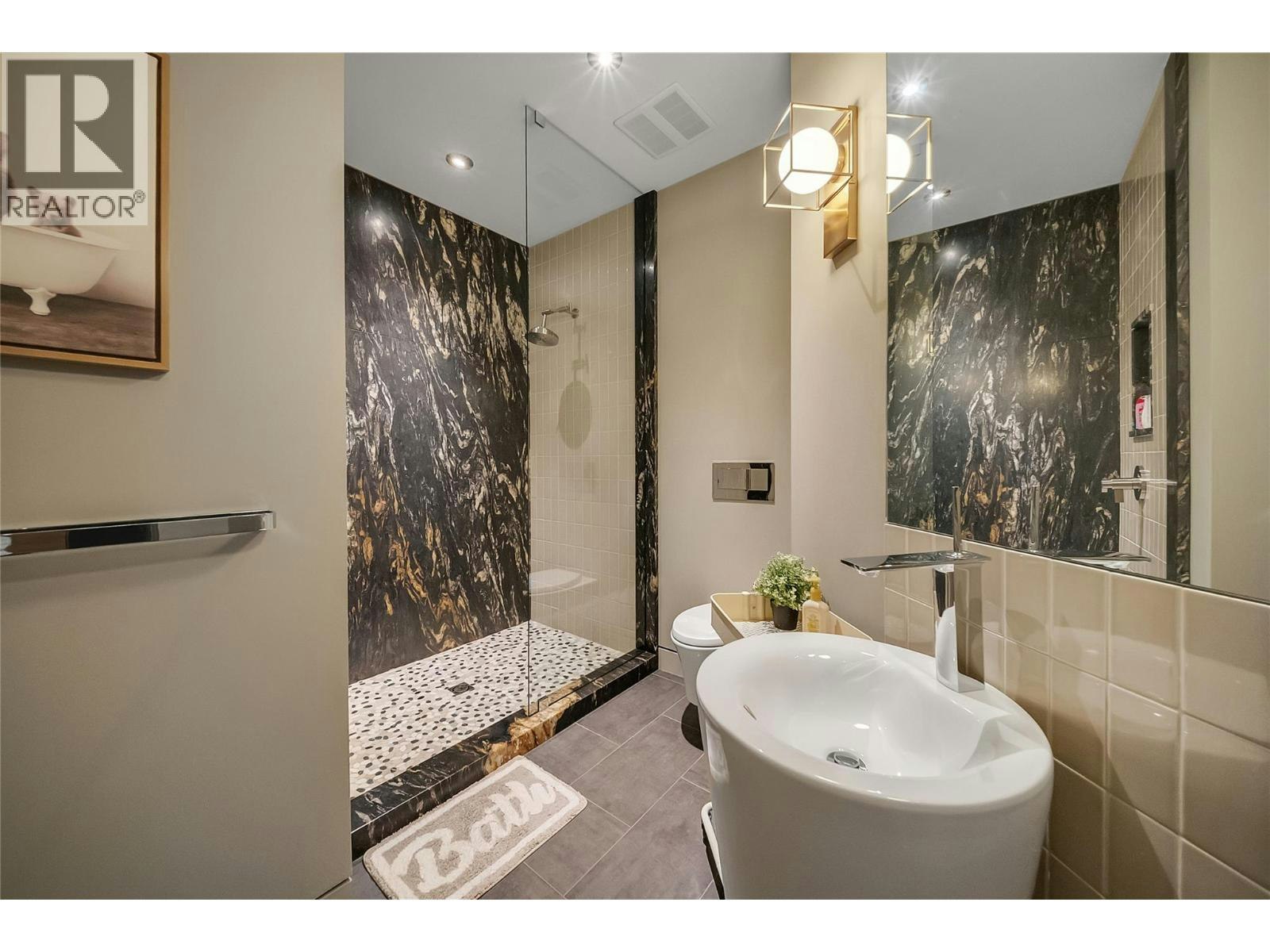 732 Highpointe Place, Kelowna, BC, V1V 2Y3 - 40