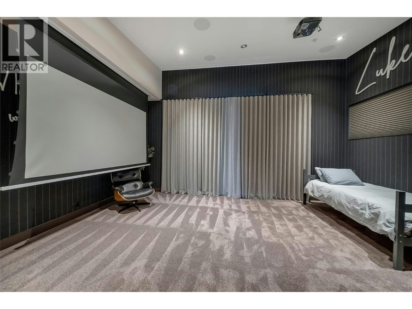 732 Highpointe Place, Kelowna, BC, V1V 2Y3 - 39