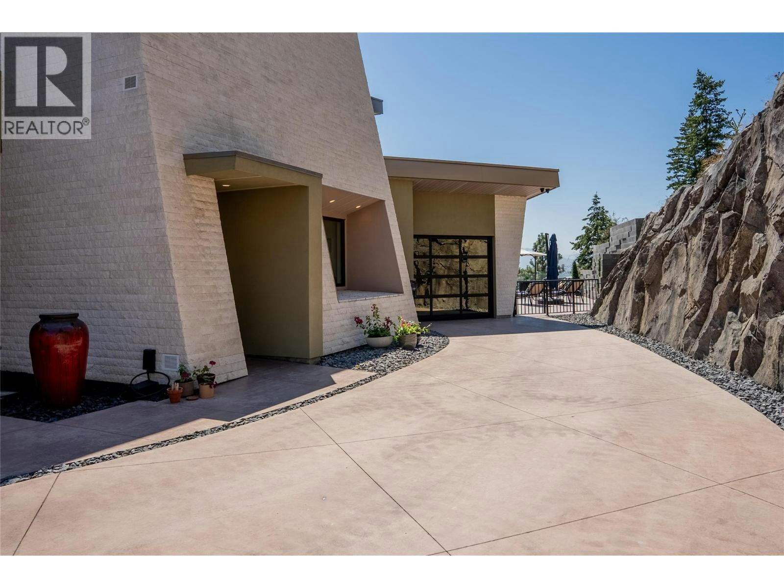 732 Highpointe Place, Kelowna, BC, V1V 2Y3 - 75