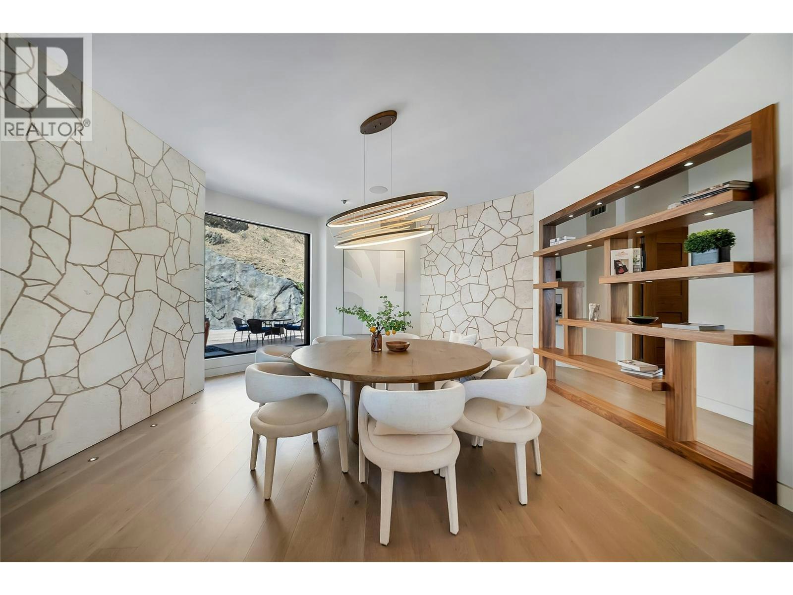 732 Highpointe Place, Kelowna, BC, V1V 2Y3 - 16