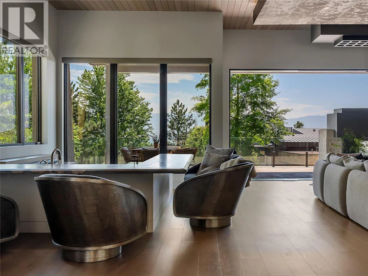 732 Highpointe Place, Kelowna, BC, V1V 2Y3 - 20