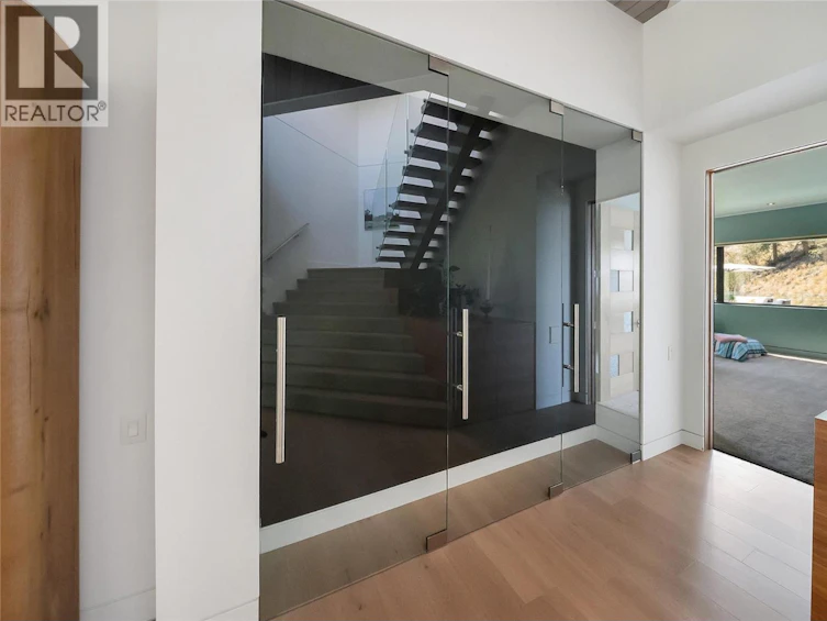 732 Highpointe Place, Kelowna, BC, V1V 2Y3 - 19