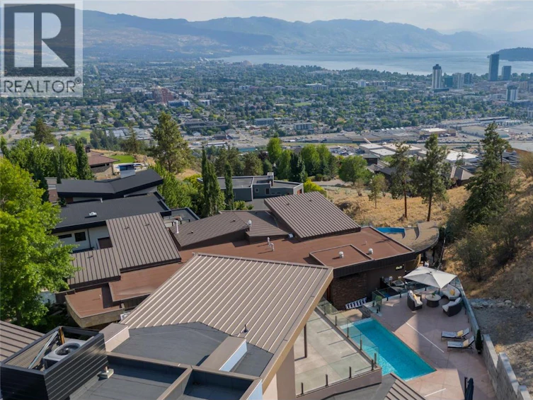 732 Highpointe Place, Kelowna, BC, V1V 2Y3 - 97
