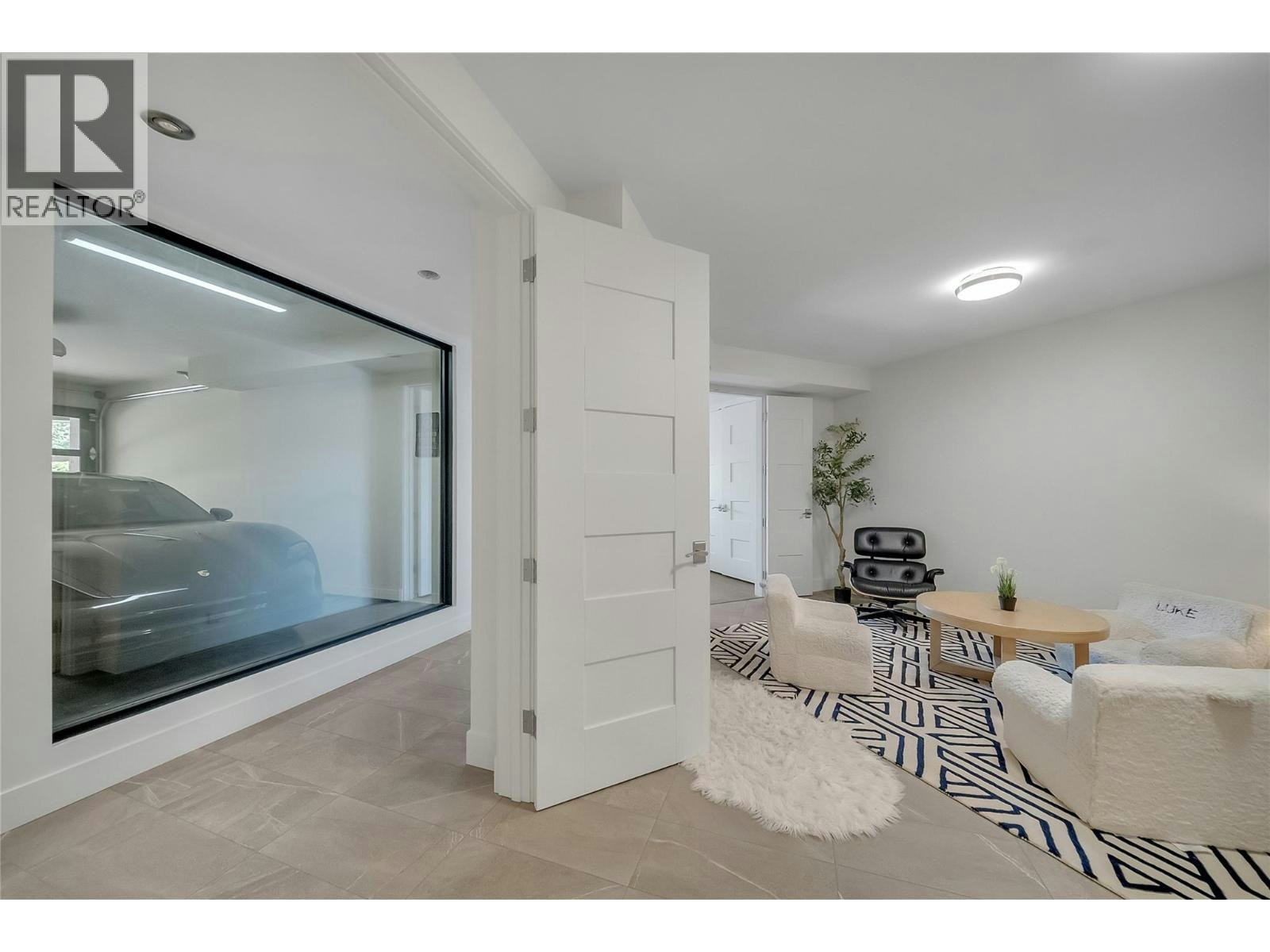 732 Highpointe Place, Kelowna, BC, V1V 2Y3 - 60