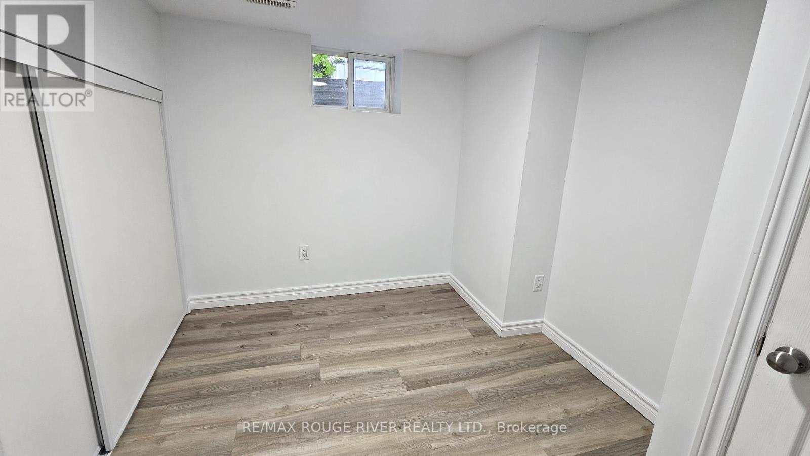 332 Rosedale Drive, Whitby, ON, L1N 1Z3 - 14
