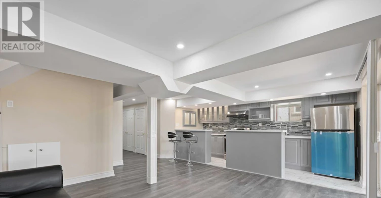 7 Mosely Crescent, Ajax, ON, L1Z 0M9 - 7
