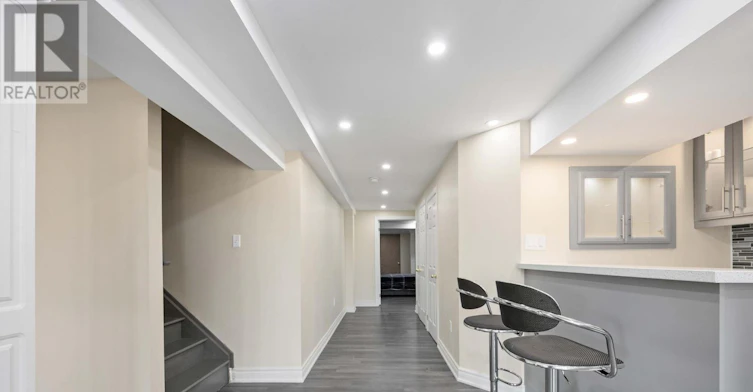 7 Mosely Crescent, Ajax, ON, L1Z 0M9 - 9