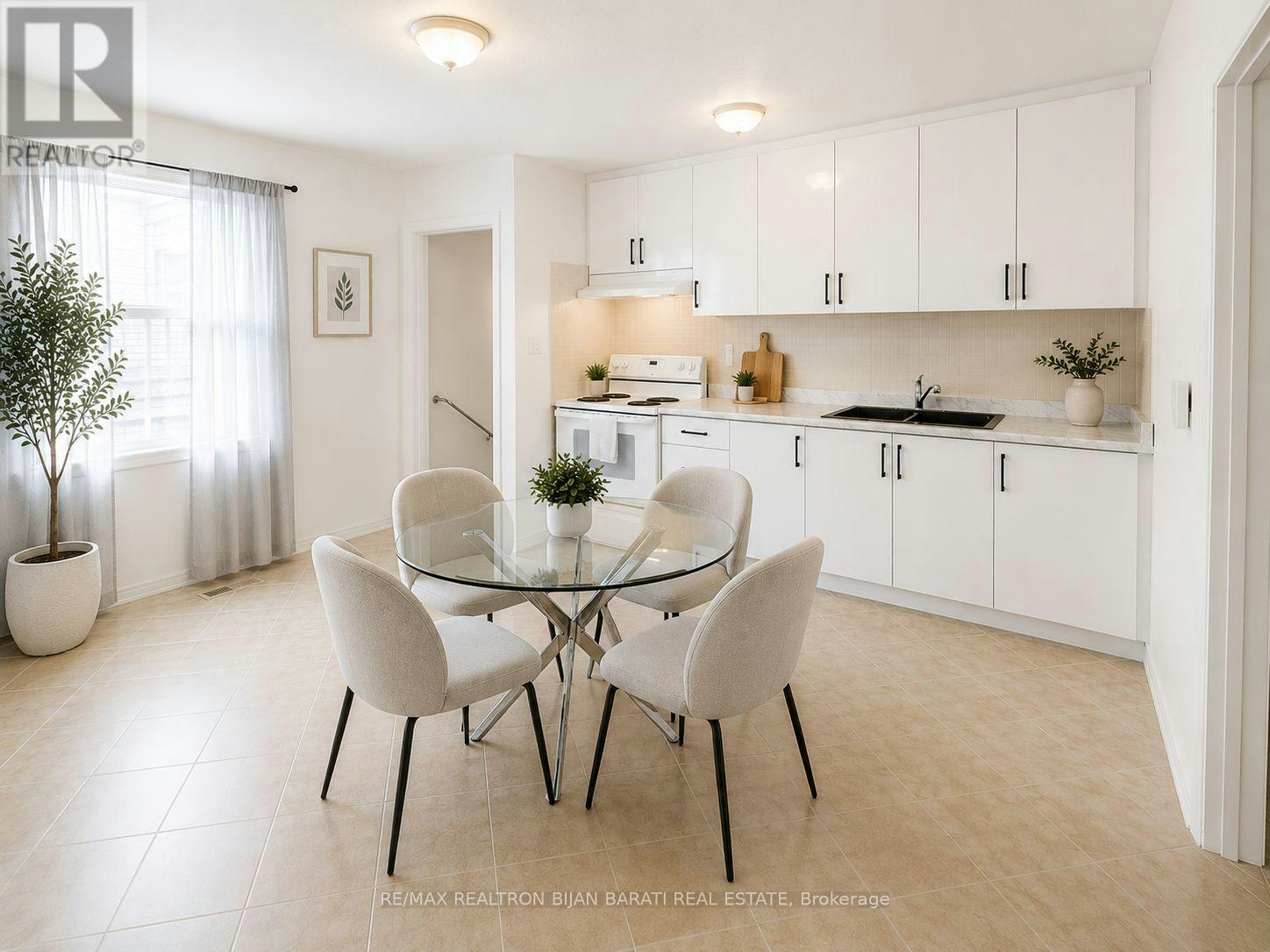 167 Ruggles Avenue, Richmond Hill, ON, L4C 1Y3 - 5