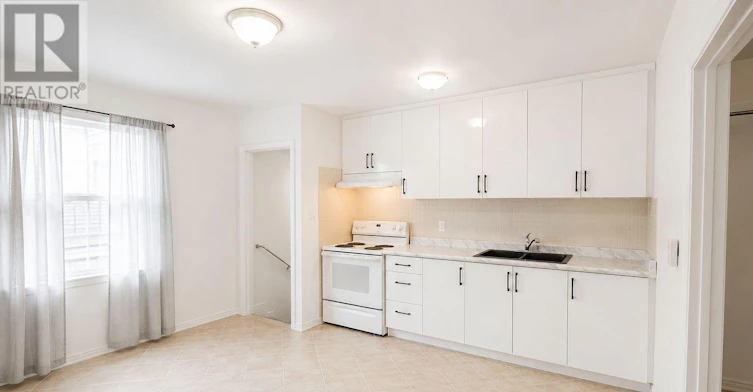 167 Ruggles Avenue, Richmond Hill, ON, L4C 1Y3 - 4