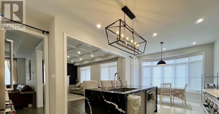 152 Marvin Avenue, Oakville, ON, L6H 0Z7 - 8